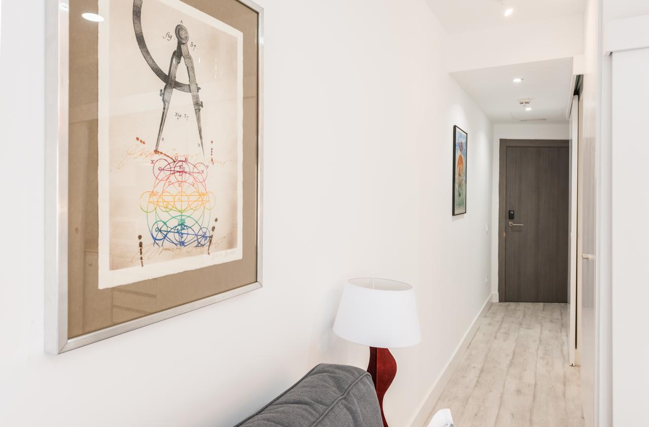 Recoletos Apartment Madrid Exterior photo